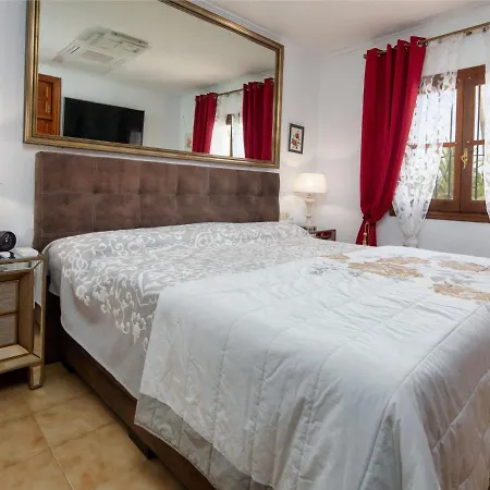 Dom wakacyjny Jolanda By Interhome
